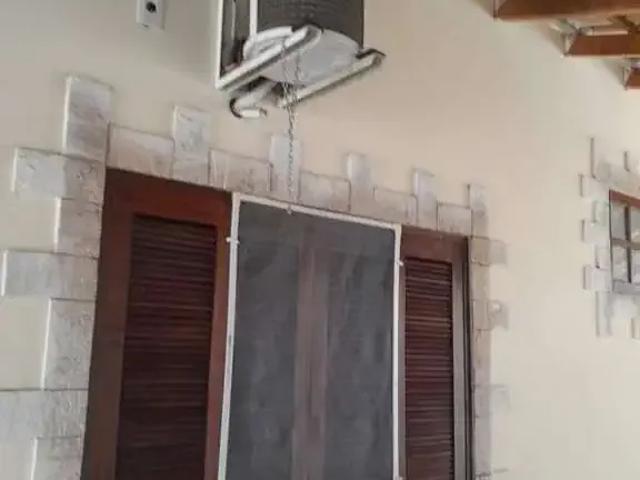 Casa venda em Região Imediata de Taubaté-Pindamonhangaba, Região Metropolitana do Vale do Paraíba e Litoral Norte