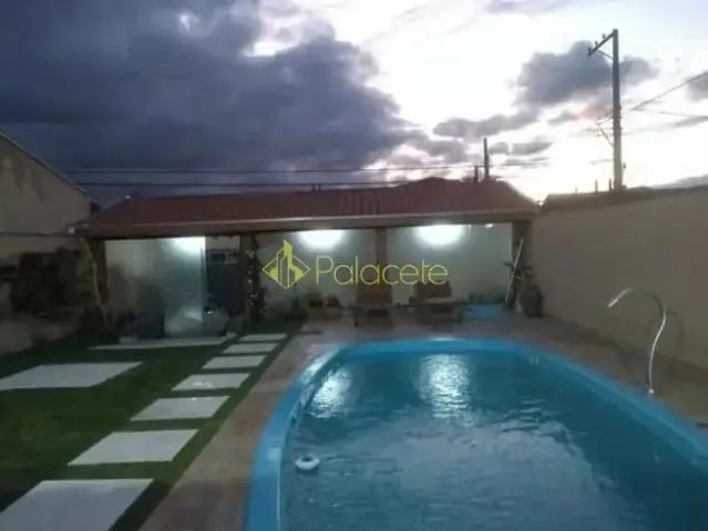 Casa venda em Região Imediata de Taubaté-Pindamonhangaba, Região Metropolitana do Vale do Paraíba e Litoral Norte