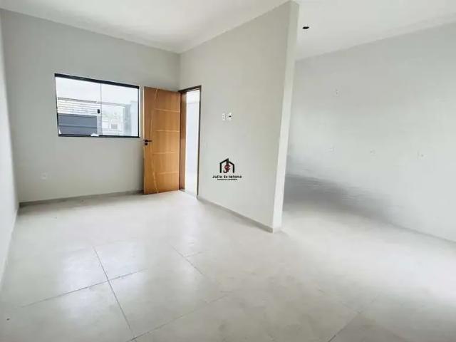 Casa venda em Região Imediata de Taubaté-Pindamonhangaba, Região Metropolitana do Vale do Paraíba e Litoral Norte