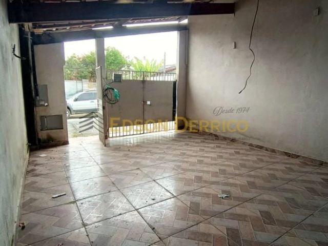 Casa venda em Pindamonhangaba, Região Geográfica Intermediária de São José dos Campos