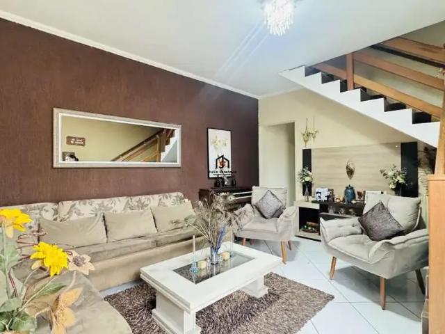 Casa venda em Região Imediata de Taubaté-Pindamonhangaba, Região Metropolitana do Vale do Paraíba e Litoral Norte