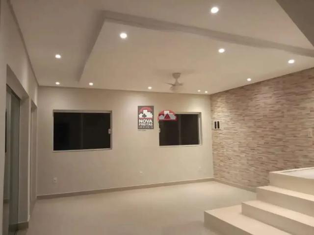 Casa venda em Região Imediata de Taubaté-Pindamonhangaba, Região Metropolitana do Vale do Paraíba e Litoral Norte