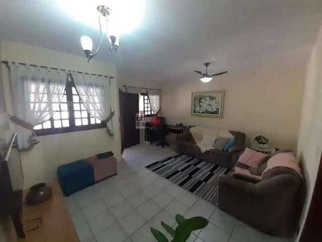 Casa venda em Região Imediata de Taubaté-Pindamonhangaba, Região Metropolitana do Vale do Paraíba e Litoral Norte