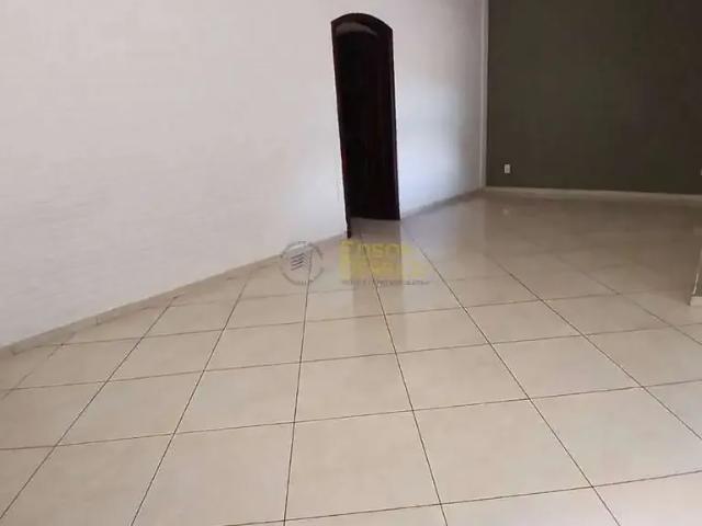 Casa venda em Região Imediata de Taubaté-Pindamonhangaba, Região Metropolitana do Vale do Paraíba e Litoral Norte