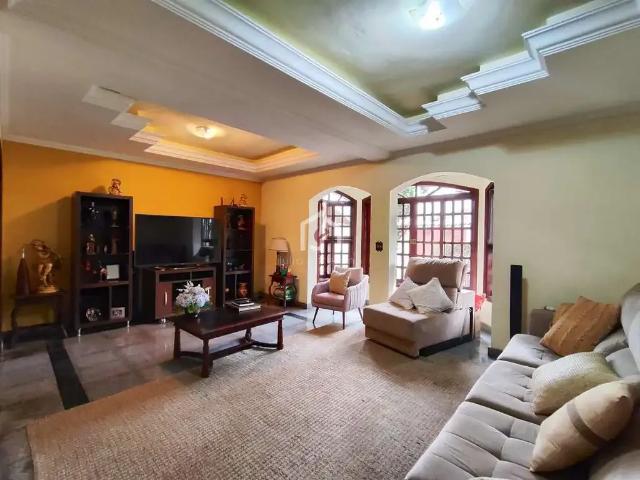 Casa venda em Região Imediata de Taubaté-Pindamonhangaba, Região Metropolitana do Vale do Paraíba e Litoral Norte