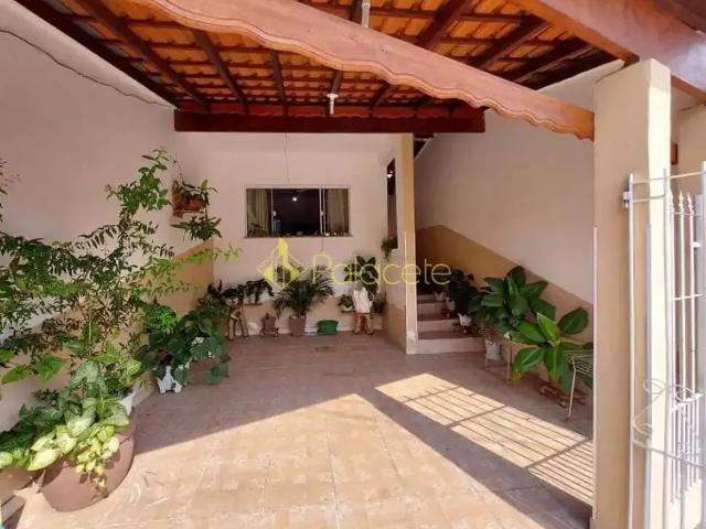 Casa venda em Região Imediata de Taubaté-Pindamonhangaba, Região Metropolitana do Vale do Paraíba e Litoral Norte