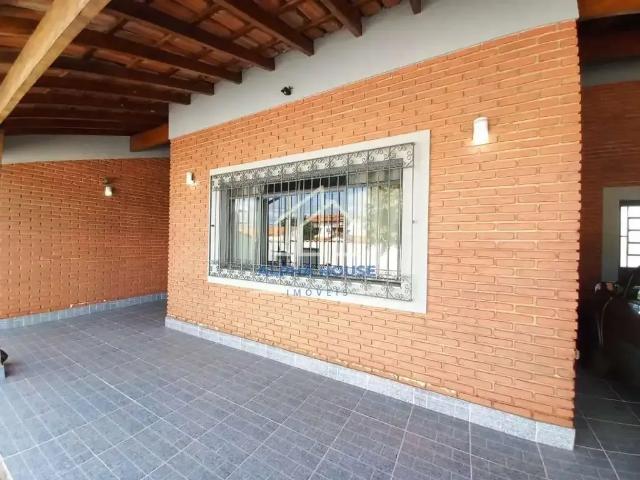 Casa venda em Região Imediata de Taubaté-Pindamonhangaba, Região Metropolitana do Vale do Paraíba e Litoral Norte