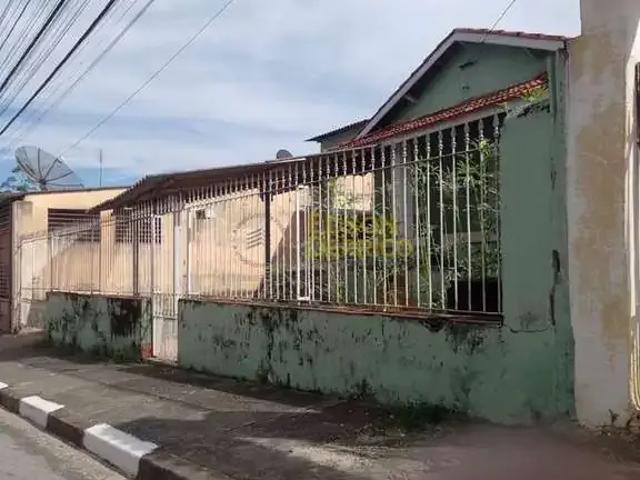 Casa venda em Região Imediata de Taubaté-Pindamonhangaba, Região Metropolitana do Vale do Paraíba e Litoral Norte