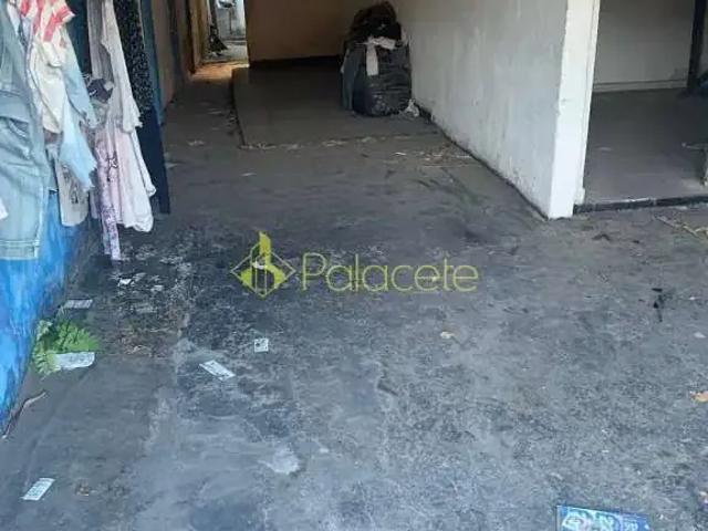 Casa venda em Região Imediata de Taubaté-Pindamonhangaba, Região Metropolitana do Vale do Paraíba e Litoral Norte