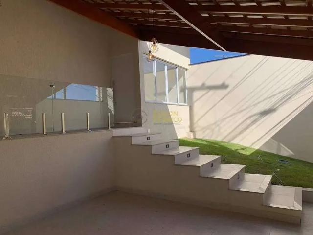 Casa venda em Região Imediata de Taubaté-Pindamonhangaba, Região Metropolitana do Vale do Paraíba e Litoral Norte