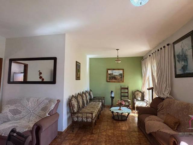 Casa venda em Pirassununga, Região Geográfica Intermediária de Araraquara