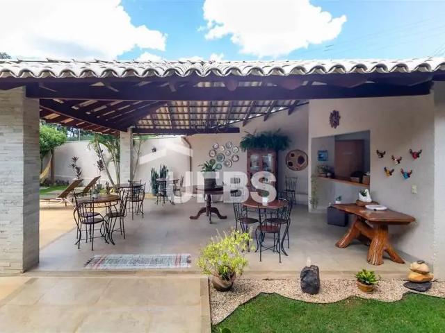 Casa venda em Região Geográfica Imediata de Anápolis, Região Integrada de Desenvolvimento do Distrito Federal e Entorno