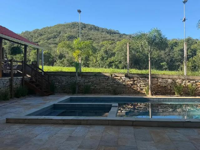 Casa venda em Região Geográfica Imediata de Anápolis, Região Integrada de Desenvolvimento do Distrito Federal e Entorno