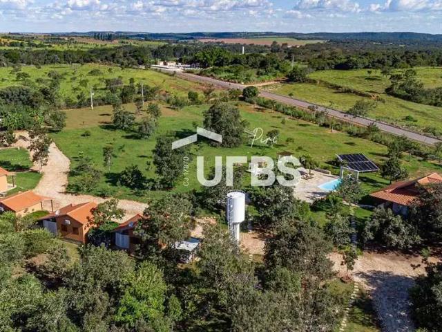 Casa venda em Região Geográfica Imediata de Anápolis, Região Integrada de Desenvolvimento do Distrito Federal e Entorno