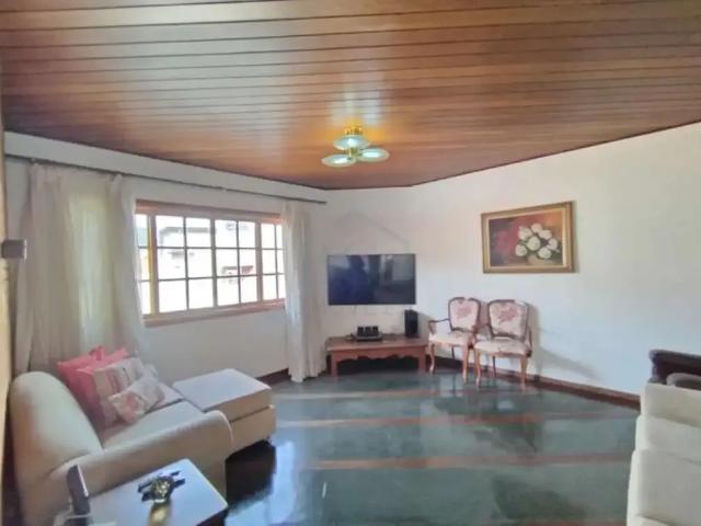 Casa venda em Poços de Caldas, Região Geográfica Intermediária de Pouso Alegre