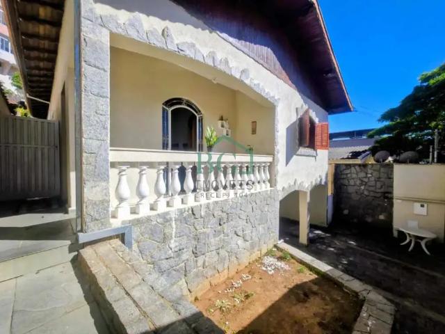 Casa venda em Poços de Caldas, Região Geográfica Intermediária de Pouso Alegre