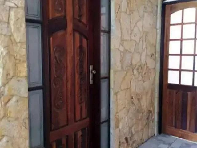Casa venda em Poá