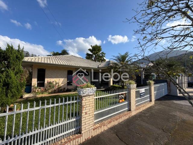 Casa venda em Pomerode, Região Geográfica Intermediária de Blumenau