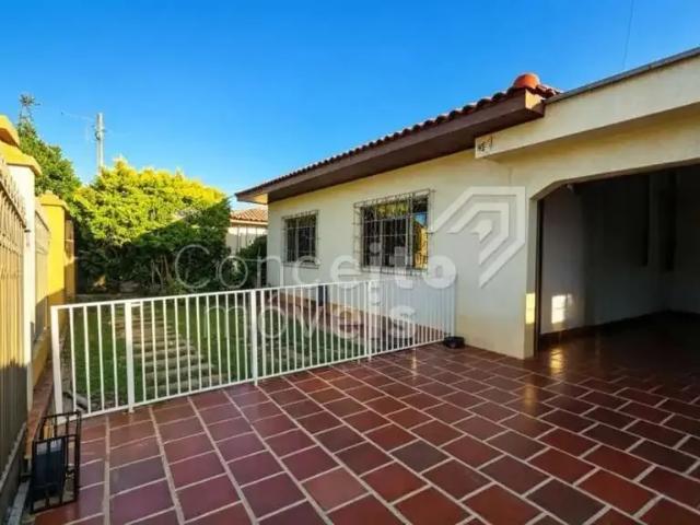 Casa venda em Ponta Grossa, Região Geográfica Intermediária de Ponta Grossa