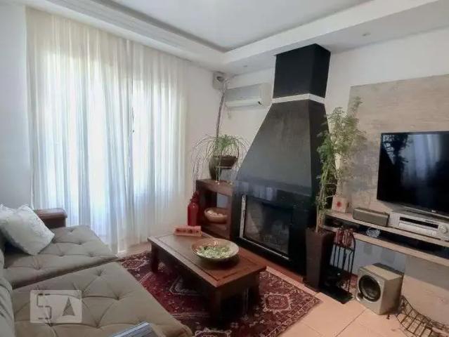 Casa venda em Região Geográfica Imediata de Porto Alegre, Região Metropolitana de Porto Alegre