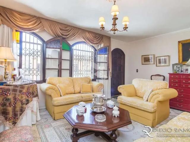Casa venda em Região Geográfica Imediata de Porto Alegre, Região Metropolitana de Porto Alegre