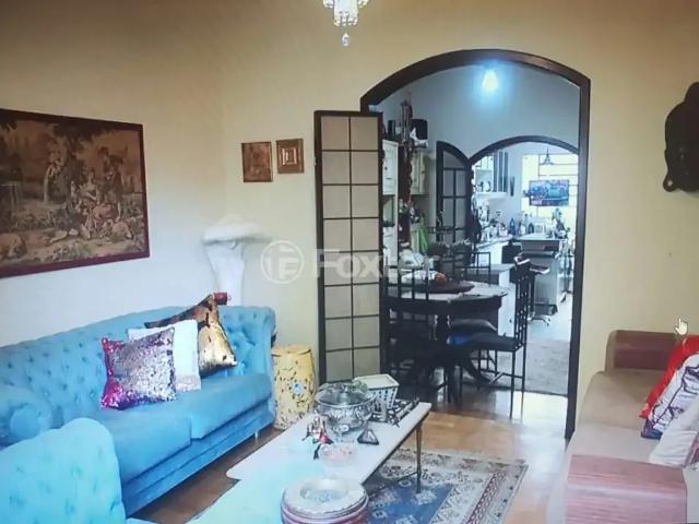 Casa venda em Costa e Silva, Porto Alegre