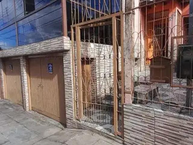 Casa venda em Costa e Silva, Porto Alegre