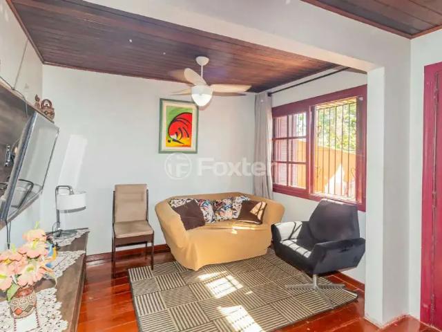 Casa venda em Costa e Silva, Porto Alegre