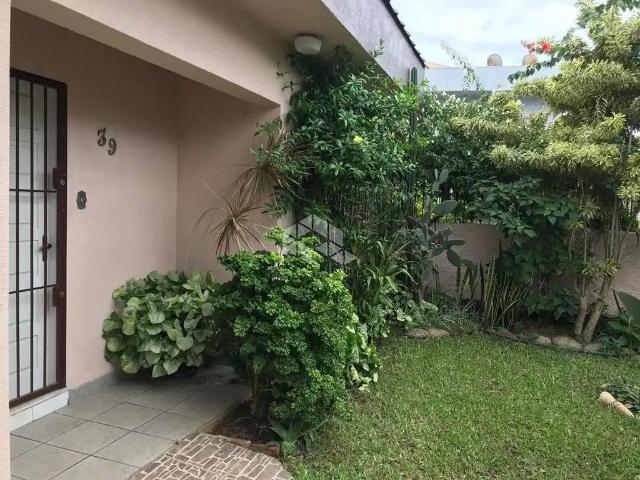 Casa venda em Região Geográfica Imediata de Porto Alegre, Região Metropolitana de Porto Alegre