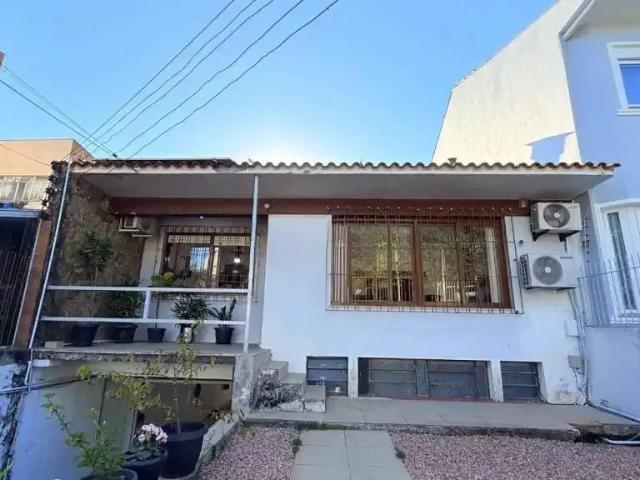 Casa venda em Região Geográfica Imediata de Porto Alegre, Região Metropolitana de Porto Alegre
