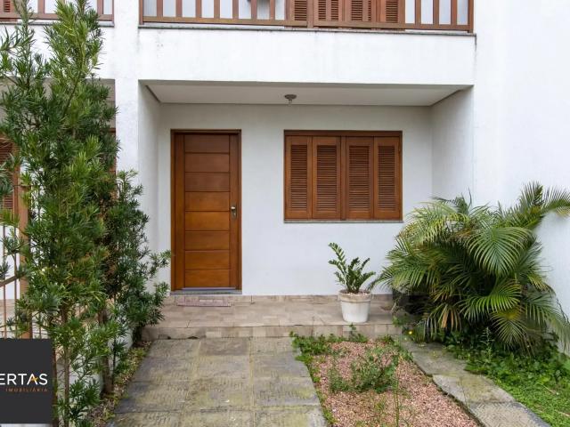 Casa venda em Guarujá, Porto Alegre