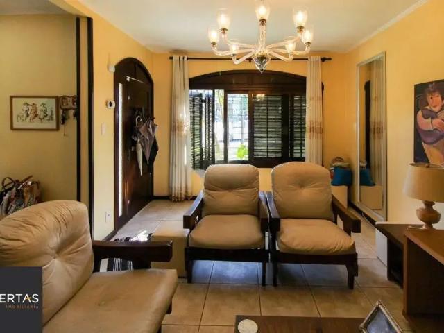 Casa venda em Região Geográfica Imediata de Porto Alegre, Região Metropolitana de Porto Alegre