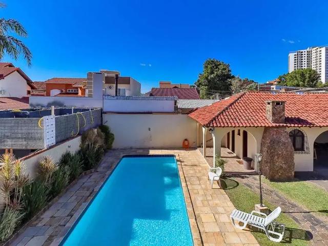 Casa venda em Região Geográfica Imediata de Porto Alegre, Região Metropolitana de Porto Alegre
