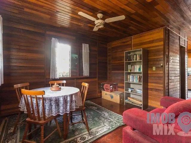 Casa venda em Passo da Areia, Porto Alegre