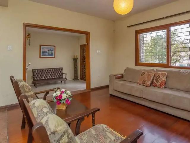 Casa venda em Região Geográfica Imediata de Porto Alegre, Região Metropolitana de Porto Alegre