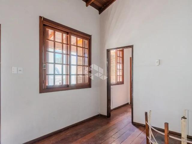 Casa venda em Medianeira, Porto Alegre