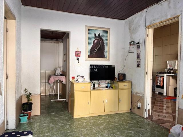 Casa venda em Partenon, Porto Alegre