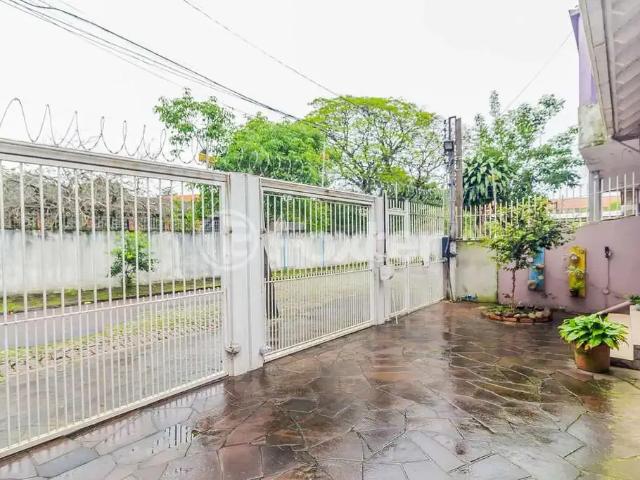 Casa venda em Vila do IAPI, Porto Alegre