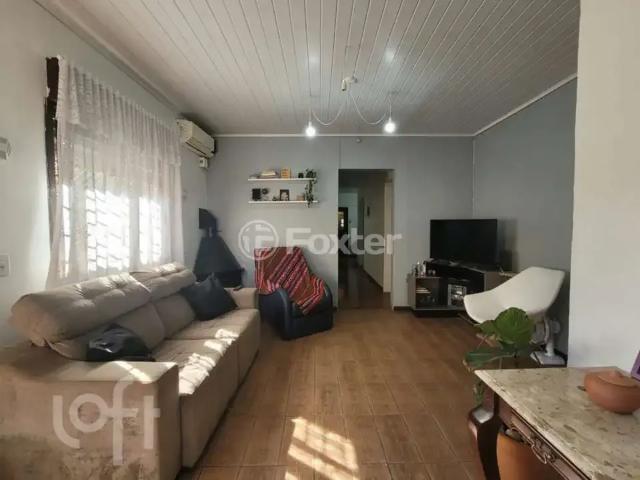 Casa venda em Passo da Areia, Porto Alegre