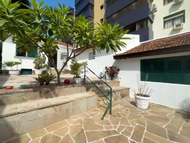 Casa venda em Petrópolis, Porto Alegre