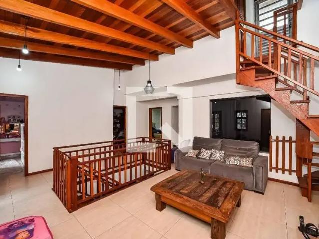 Casa venda em Costa e Silva, Porto Alegre