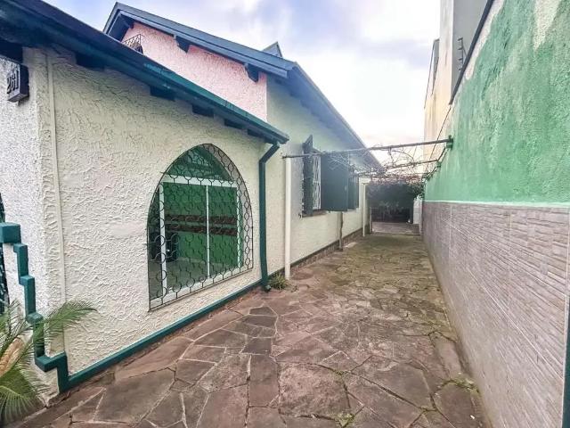 Casa venda em Região Geográfica Imediata de Porto Alegre, Região Metropolitana de Porto Alegre