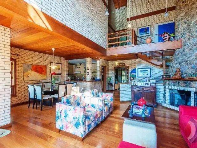 Casa venda em Região Geográfica Imediata de Porto Alegre, Região Metropolitana de Porto Alegre
