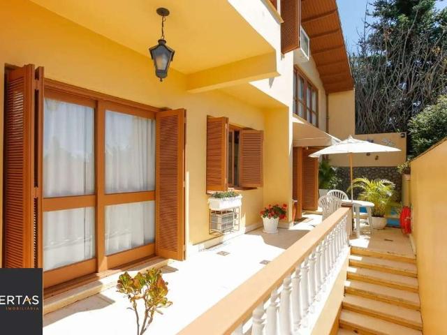 Casa venda em Porto Alegre, Tristeza