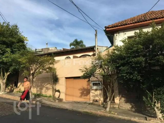 Casa venda em Região Geográfica Imediata de Porto Alegre, Região Metropolitana de Porto Alegre