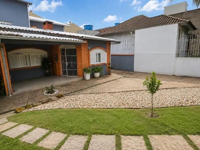 Casa venda em Vila Ipiranga, Porto Alegre