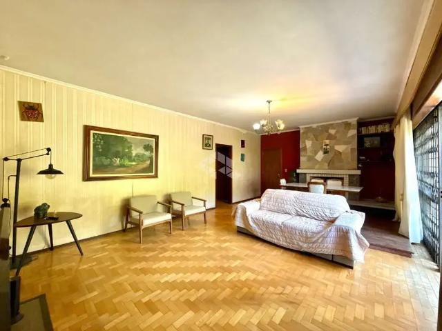 Casa venda em Região Geográfica Imediata de Porto Alegre, Região Metropolitana de Porto Alegre