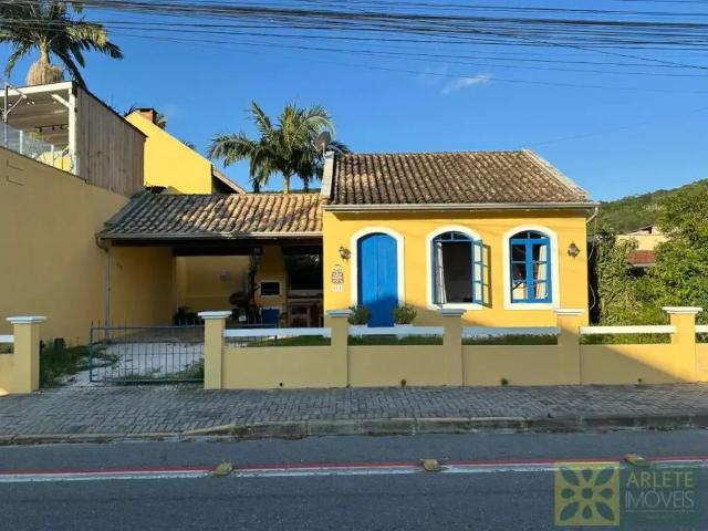Casa venda em Região Geográfica Imediata de Itajaí, Porto Belo