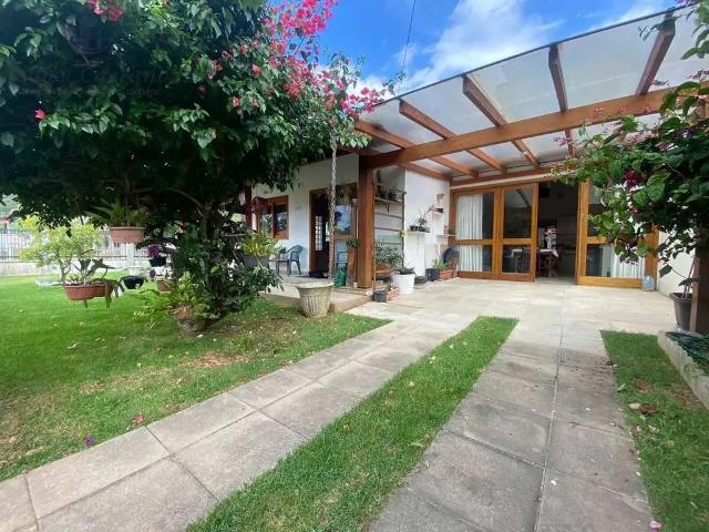 Casa venda em Região Geográfica Imediata de Itajaí, Porto Belo
