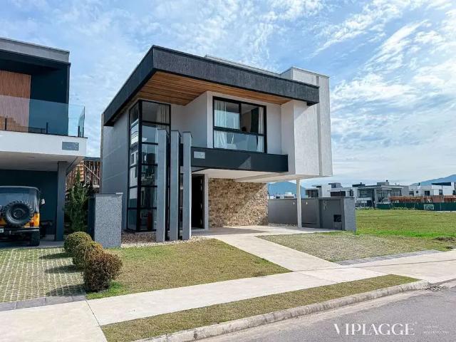 Casa venda em Região Geográfica Imediata de Itajaí, Porto Belo